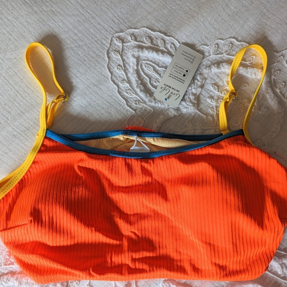 BNWT Two Piece Bikini - Picture 2 of 5